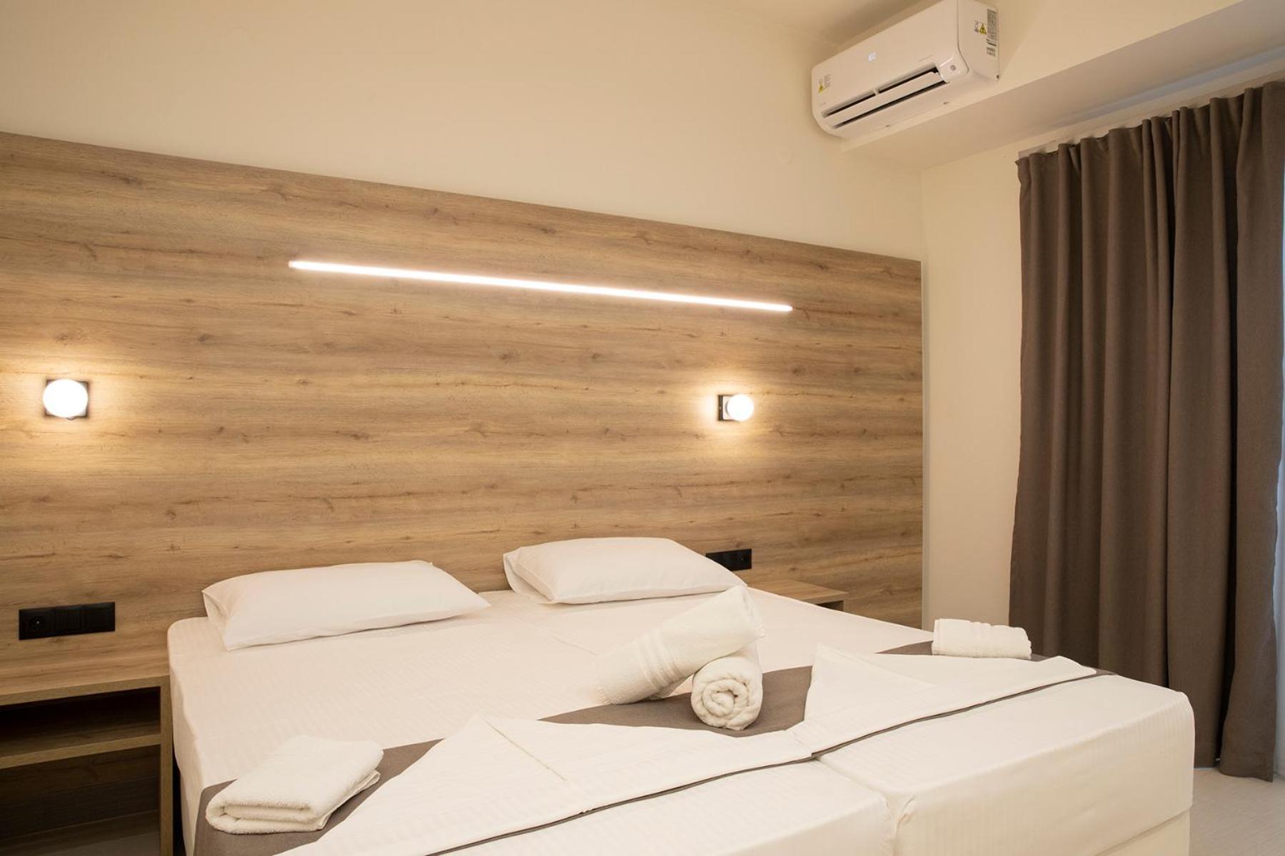 לפטוקריה Dafni Plus Hotel מראה חיצוני תמונה
