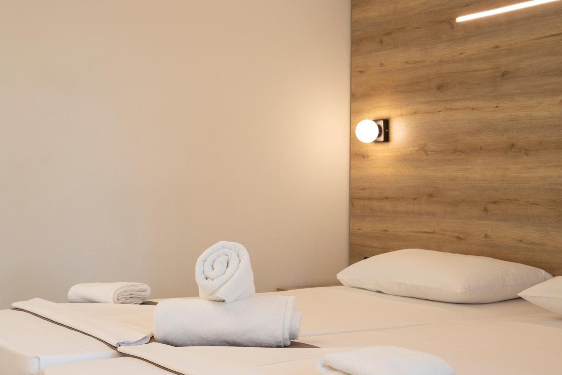 לפטוקריה Dafni Plus Hotel מראה חיצוני תמונה
